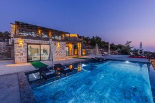 Photo d'illustration : villa piscine tropiques vacances